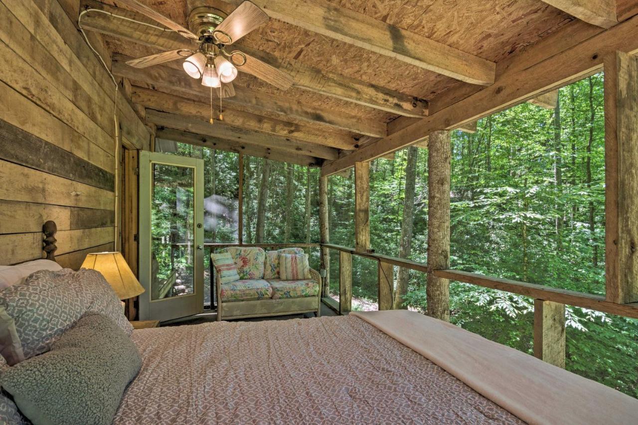 Creekside Cabin With Deck In Pisgah Forest! Barnardsville Exterior photo