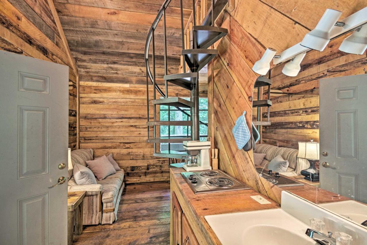 Creekside Cabin With Deck In Pisgah Forest! Barnardsville Exterior photo